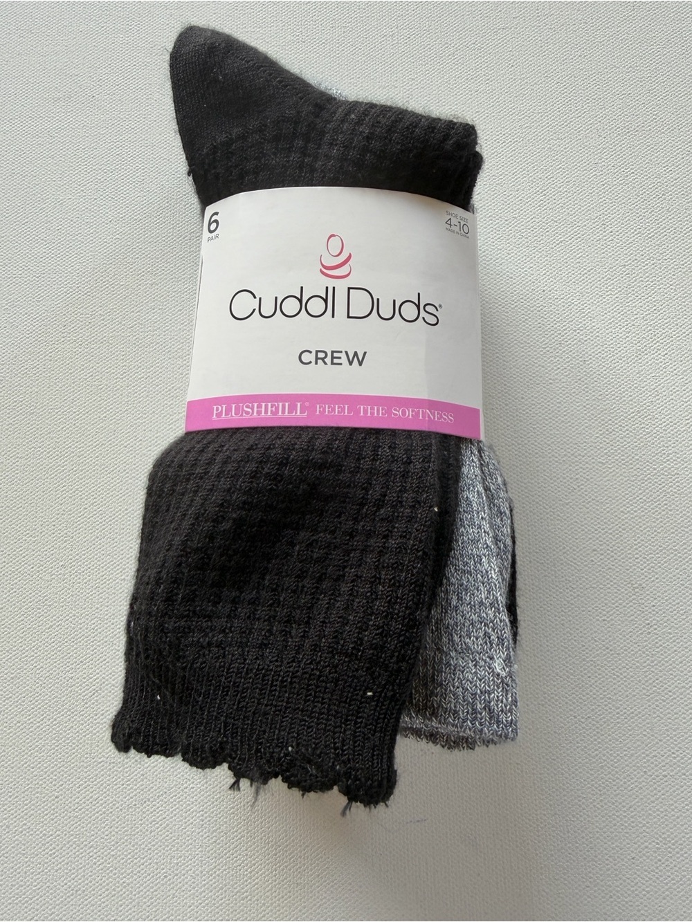 Cuddl Duds Crew Socks - Black and Gray